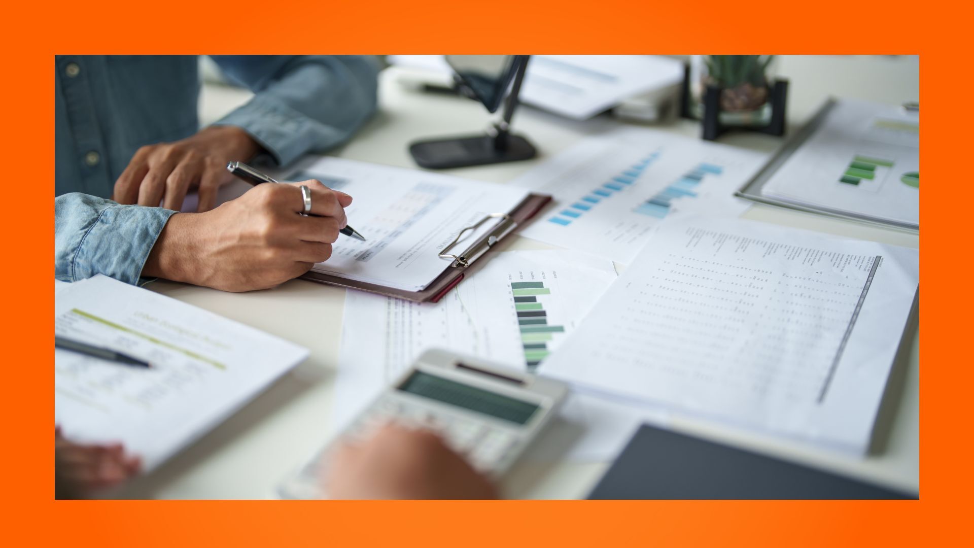 7 Signs You Need Offshore Finance Staff in Australia